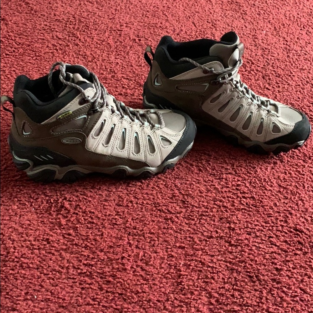Women’s Oboz waterproof hiking boots